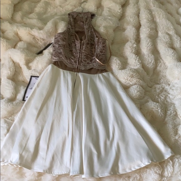 gold and white  formal dress - Picture 2 of 4